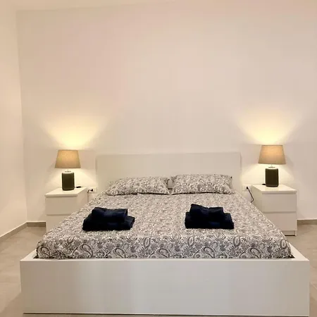 La Casa Delle Parole 1 * רומא